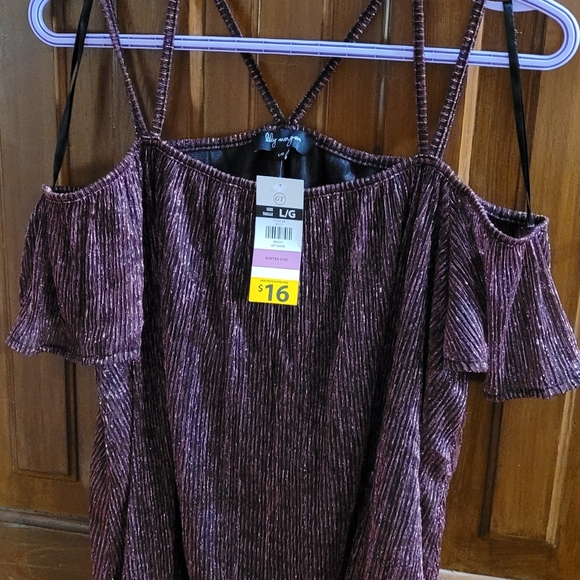 Strappy off shoulder top - Picture 3 of 3